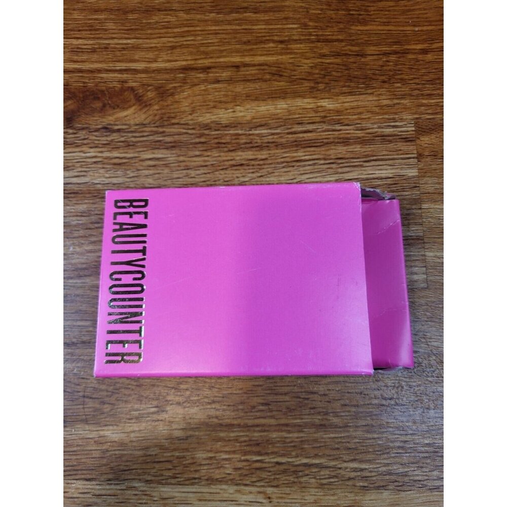 NEW: *Beautycounter* Holiday‎ Mini Must haves